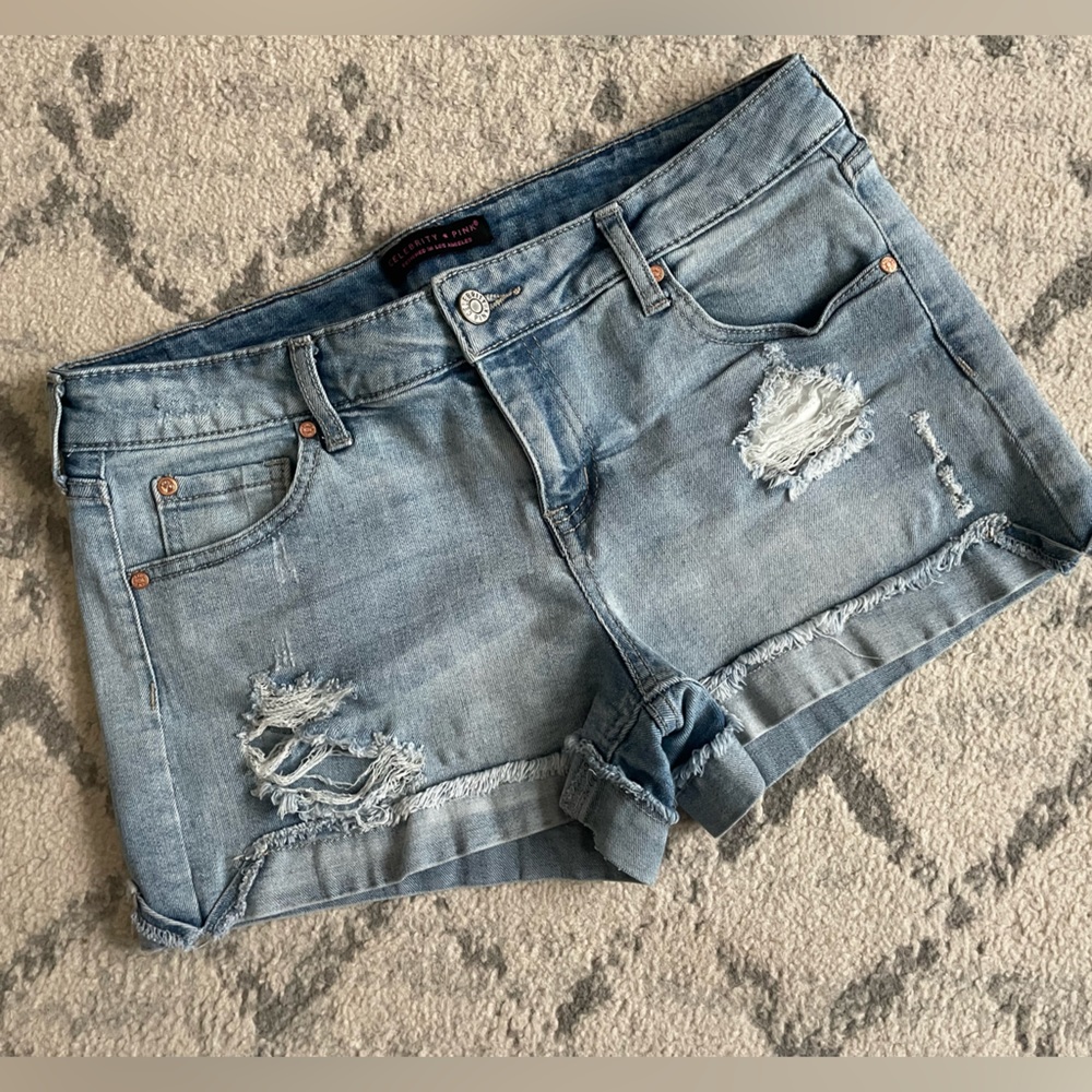 Celebrity Pink distressed jean shorts